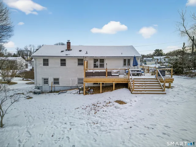 $399,900 | 1 River Street, Stonington, CT 06379