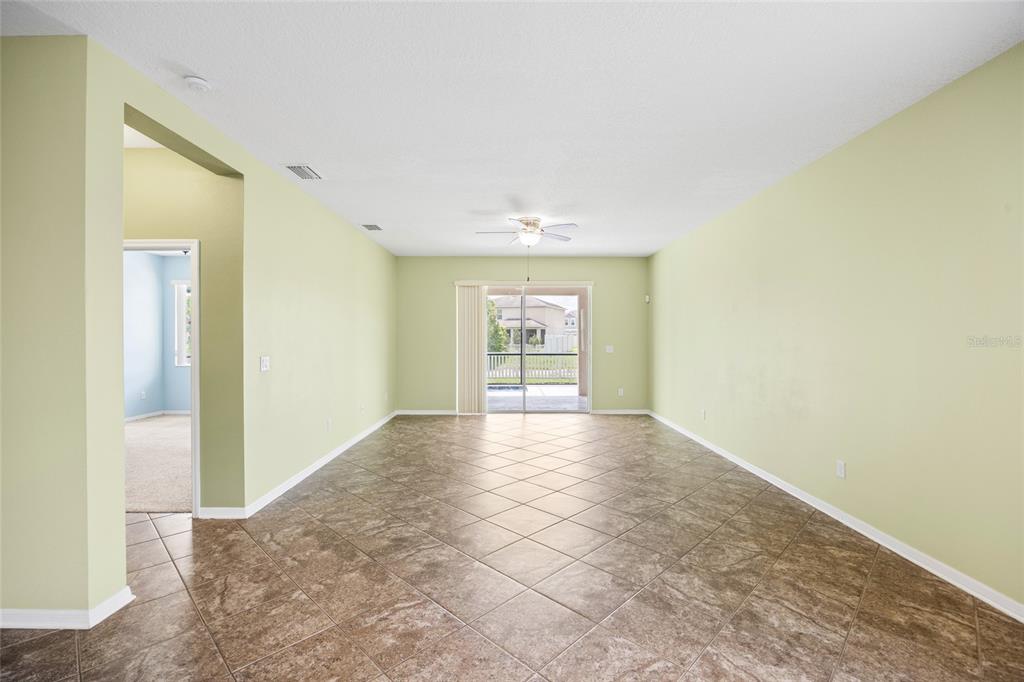 3851 Pacente Loop Wesley Chapel, FL 33543 - Photo 7 of 38