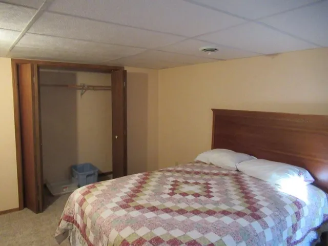 $379,900 | 305 East Veteran's Drive, Luverne, MN 56156