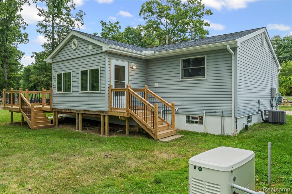 9769 Andersonville Road Clarkston, MI 48346 - Photo 29 of 33 Gallery Image 29