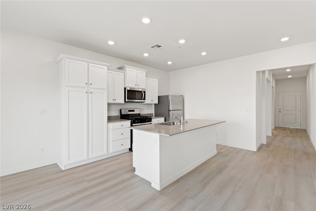 2727 Amelia Pointe Street Las Vegas, NV 89156 - Photo 2 of 12