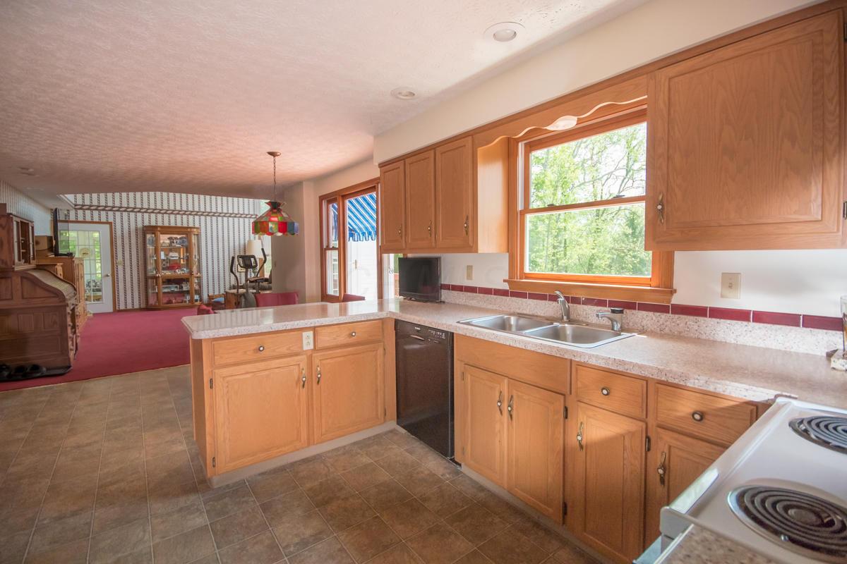 1400 Warren Road Delaware, OH 43015 - Photo 20 of 47