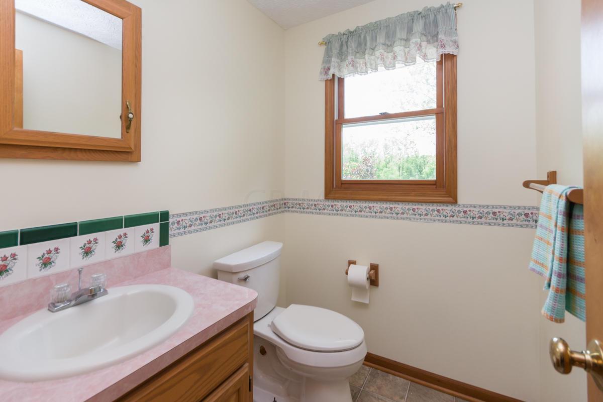 1400 Warren Road Delaware, OH 43015 - Photo 35 of 47