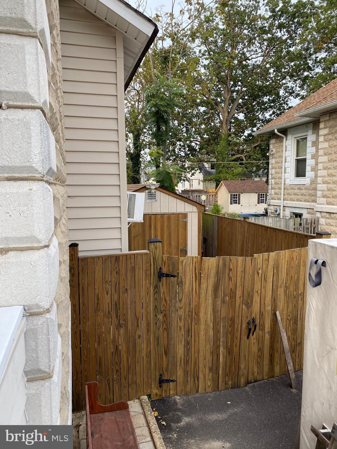 2604 Wentworth Road Baltimore, MD 21234 - Photo 10 of 44 Gallery Image 10