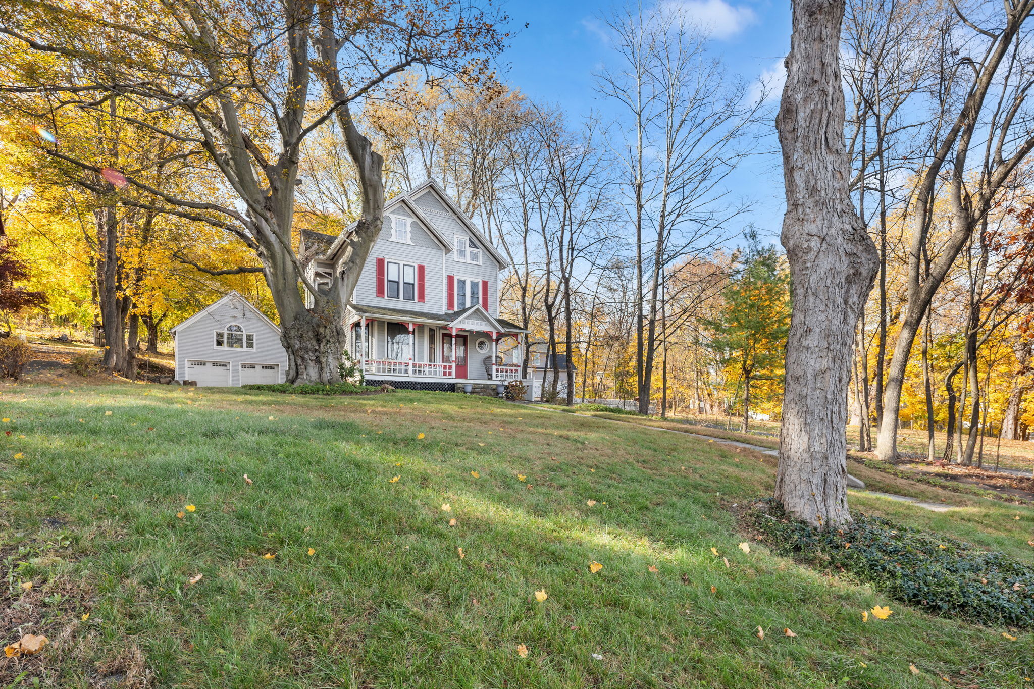 9 Mountainville Road Danbury, CT 06810 - Photo 3 of 36 a sign board with yard in front of it