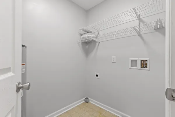 $300,000 | 124 Headlyn Drive, Hixson, TN 37343