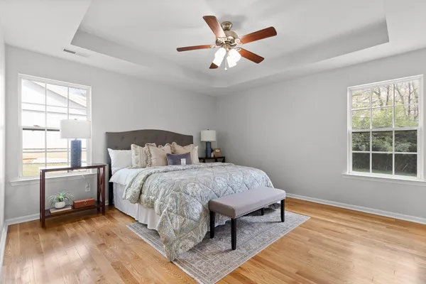 $300,000 | 124 Headlyn Drive, Hixson, TN 37343