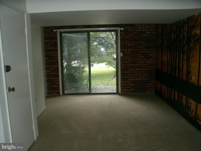 5441 Marsh Hawk Way Columbia, MD 21045 - Photo 14 of 15 Family Room