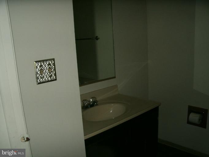 5441 Marsh Hawk Way Columbia, MD 21045 - Photo 9 of 15 Bath