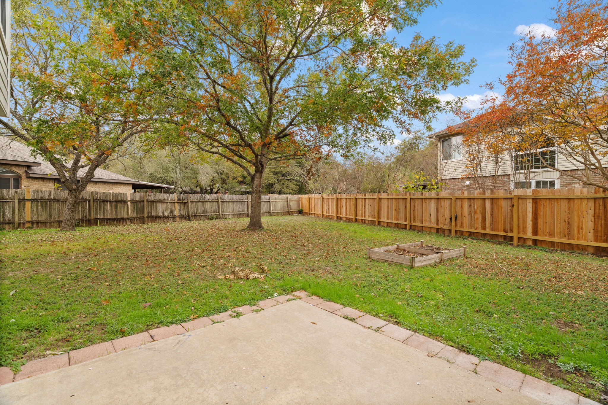 11600 Gun Powder Court Austin, TX 78748 - Photo 24 of 40 View Of Spacious Back Yard From Breakfast Room Sliding Door.