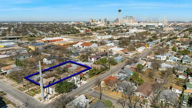 $195,000 | 631 Carolina Street, Unit 2, San Antonio, TX 78210