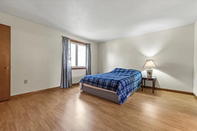 $445,000 | 27 Country Hill Road, Nashua, NH 03063