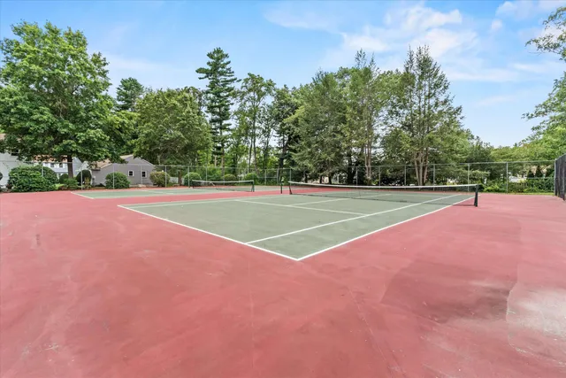 $445,000 | 27 Country Hill Road, Nashua, NH 03063