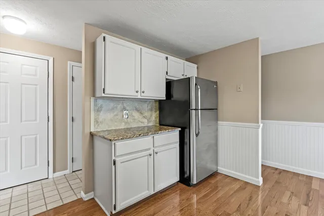 $445,000 | 27 Country Hill Road, Nashua, NH 03063