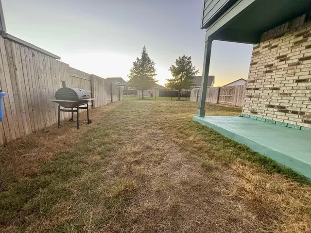 $2,025 | 176 Andross Lane, Bastrop, TX 78602