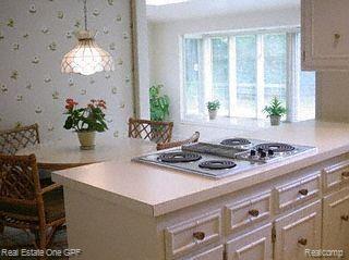 24 South Deeplands Road Grosse Pointe, MI 48236 - Photo 8 of 18 Kitchen