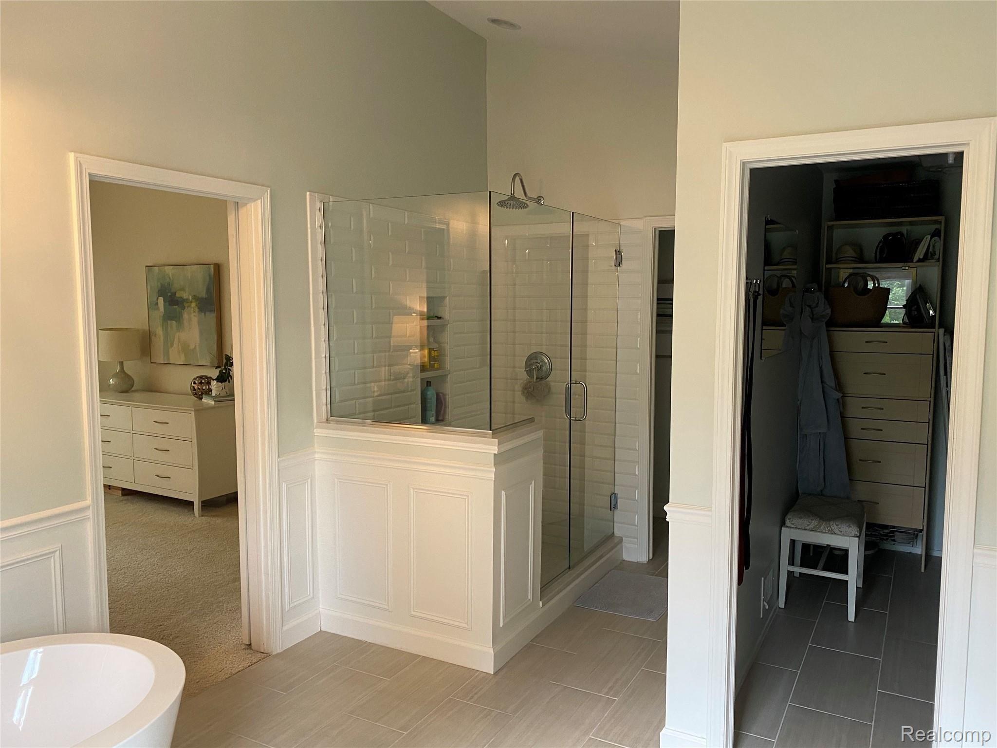 1317 Sandy Ridge Drive Rochester, MI 48306 - Photo 16 of 43 IMG_5715.jpeg