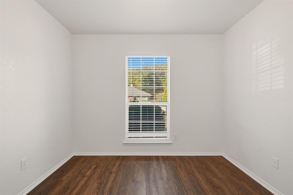 1542 Sunny Meadow Road Lancaster, TX 75134 - Photo 26 of 36