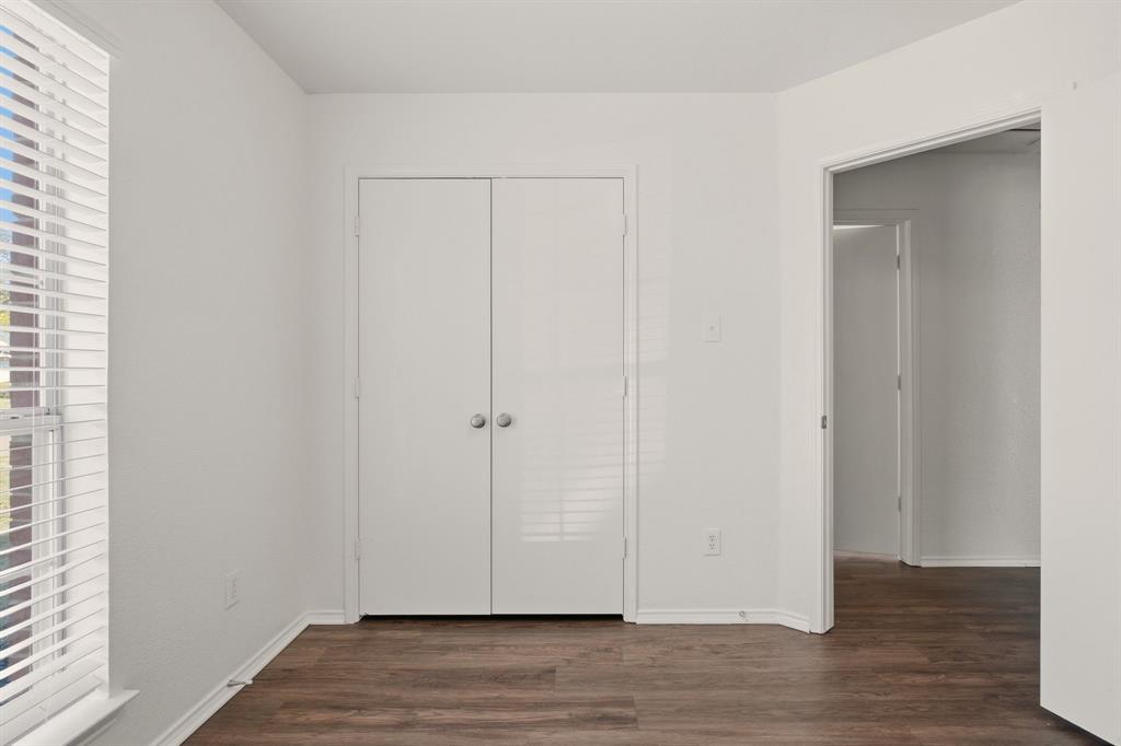 1542 Sunny Meadow Road Lancaster, TX 75134 - Photo 29 of 36