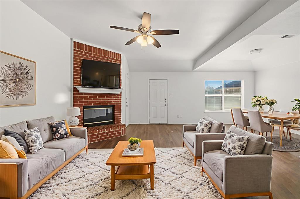 1542 Sunny Meadow Road Lancaster, TX 75134 - Photo 7 of 36 Virtually Staged