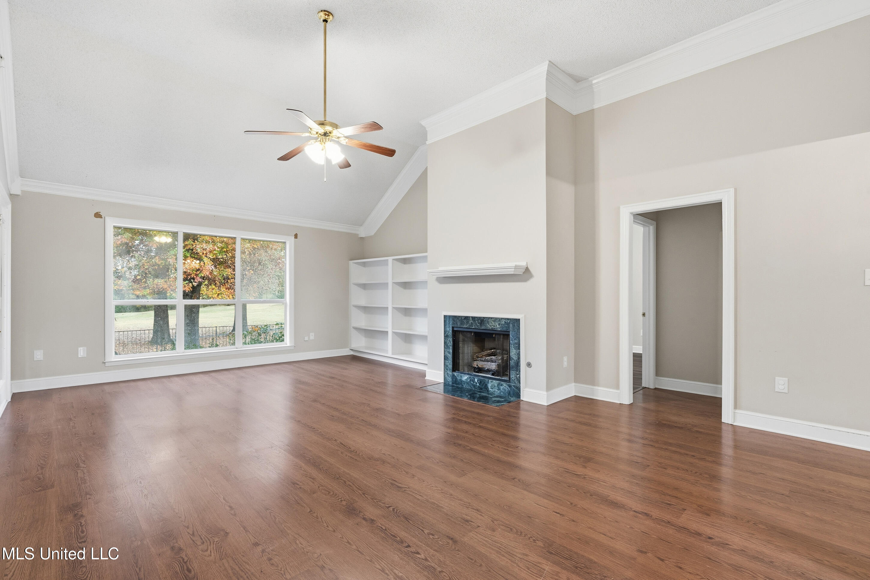 782 Fairway Trail Hernando, MS 38632 - Photo 9 of 28 10_11192025_05_782-fairway-trail_natalie