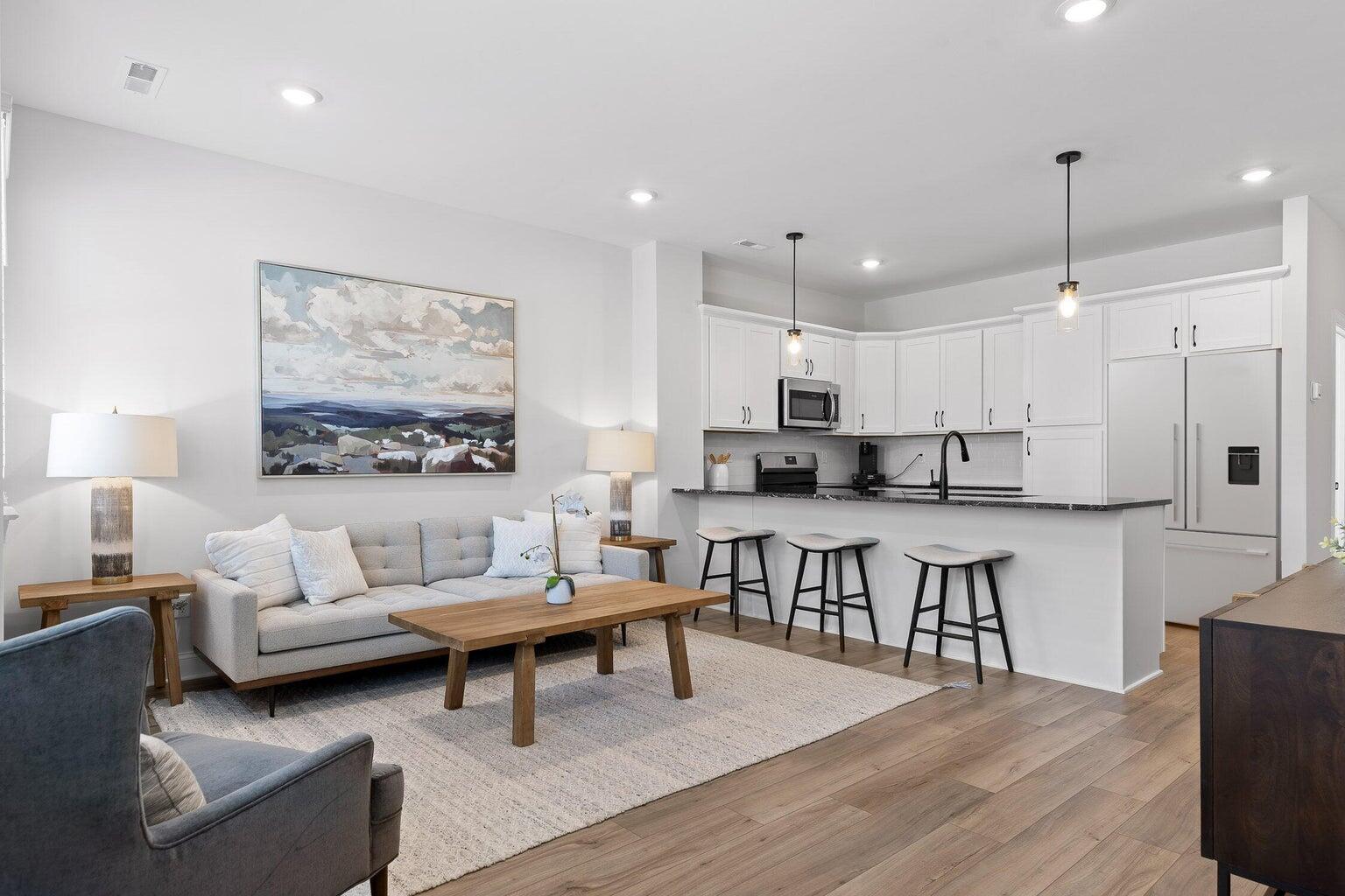 779 Bespoke Way, Unit 9 Chattanooga, TN 37403 - Photo 4 of 13 Living/Kitchen