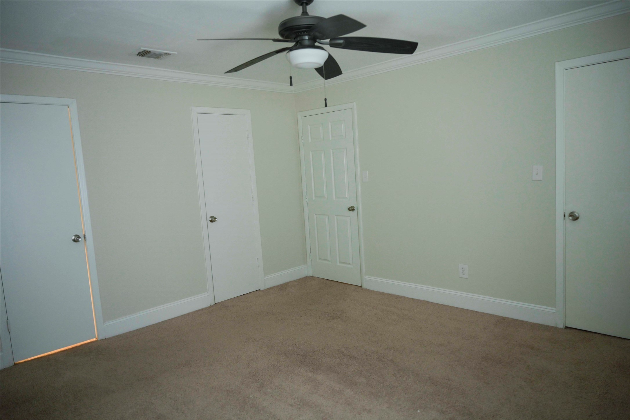 14209 Briarsage Court, Unit TH15 Houston, TX 77077 - Photo 16 of 31