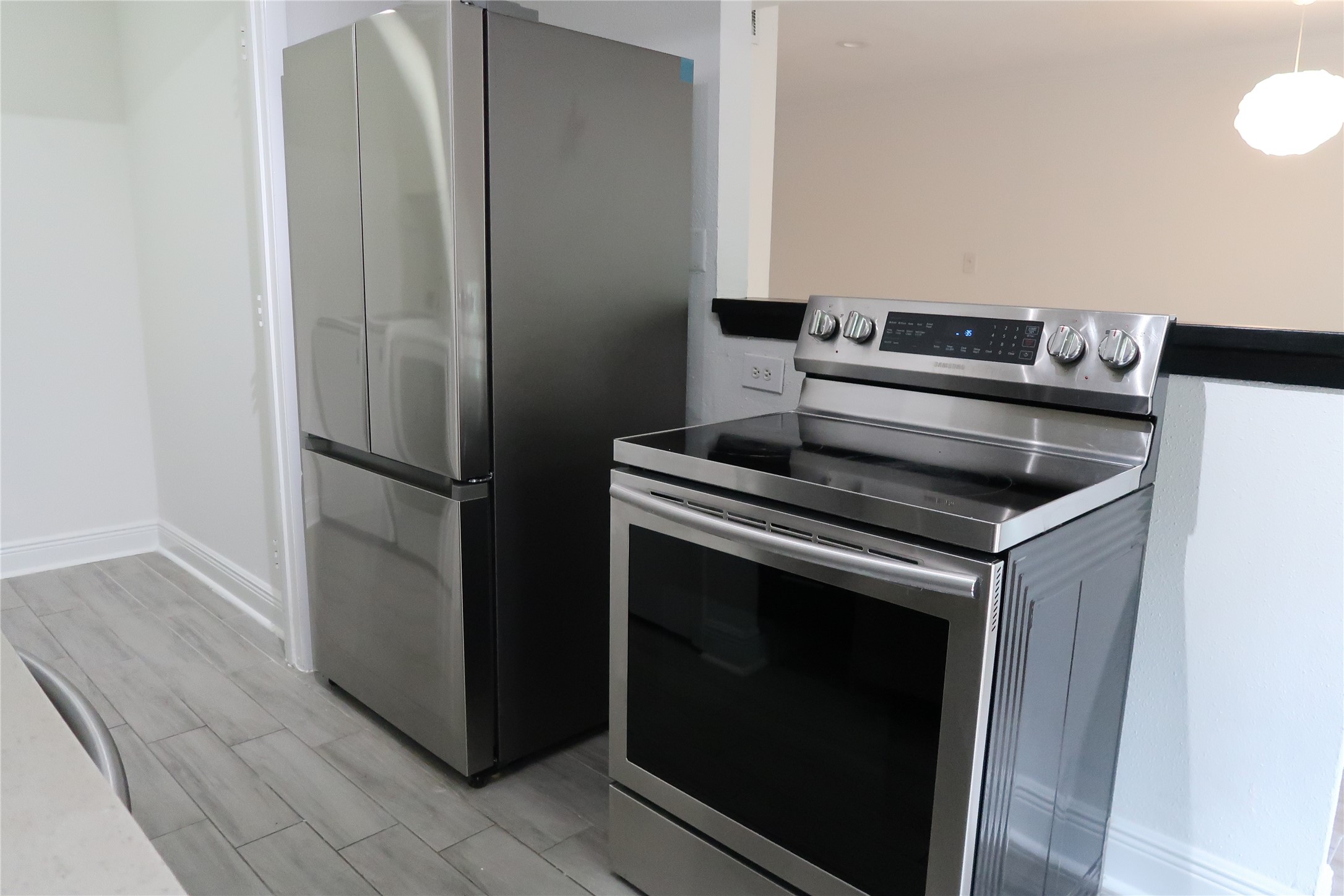 14209 Briarsage Court, Unit TH15 Houston, TX 77077 - Photo 8 of 31