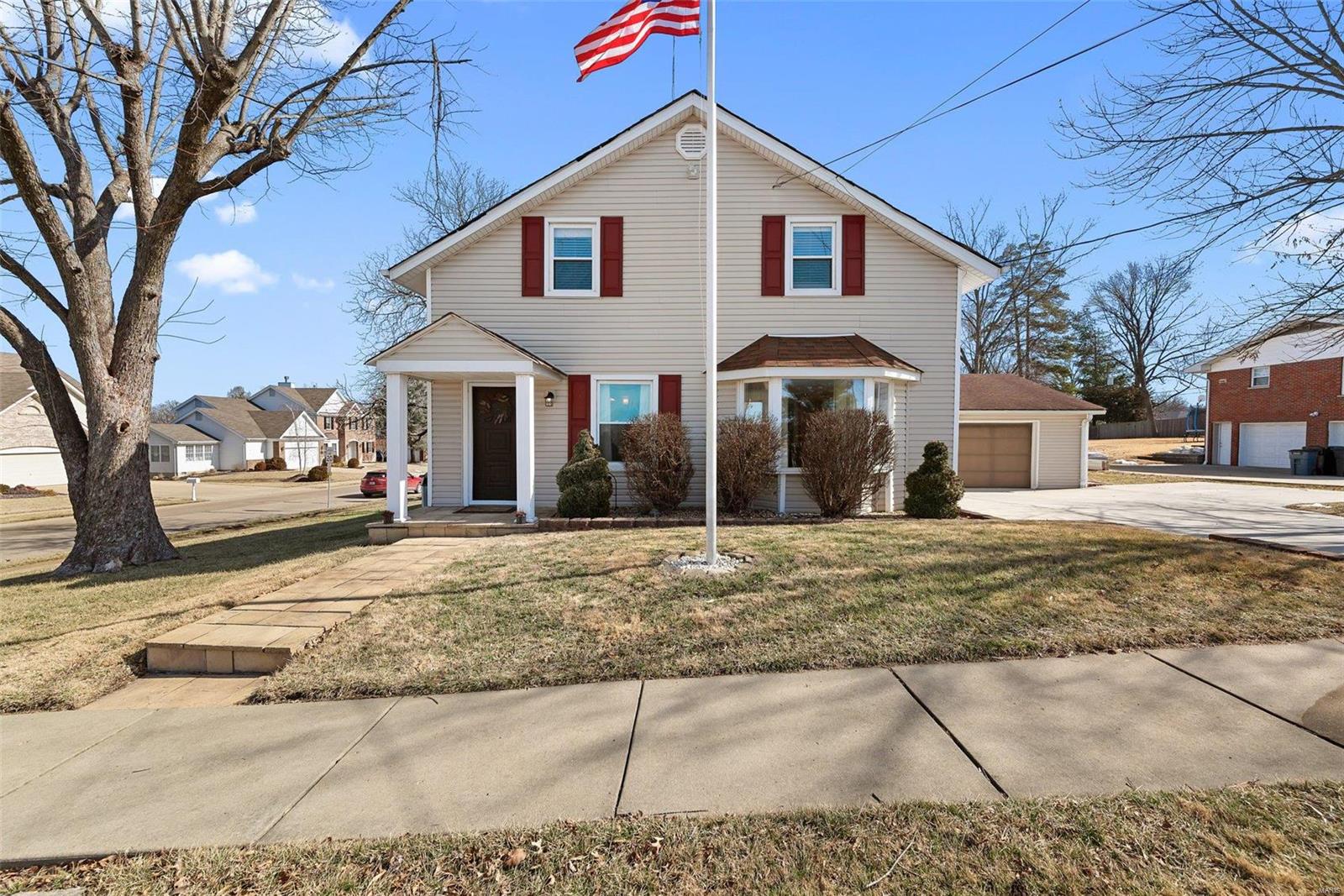8990 Sappington Road St. Louis, MO 63126 - Photo 3 of 53 Gallery Image 3