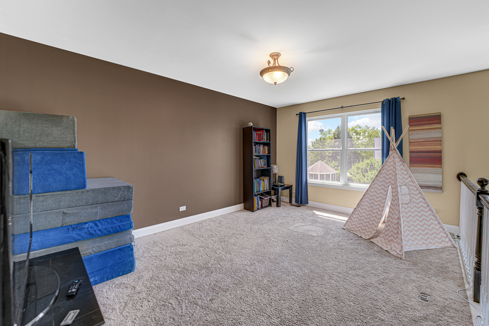 2316 Loop Road Algonquin, IL 60102 - Photo 18 of 33 Gallery Image 18