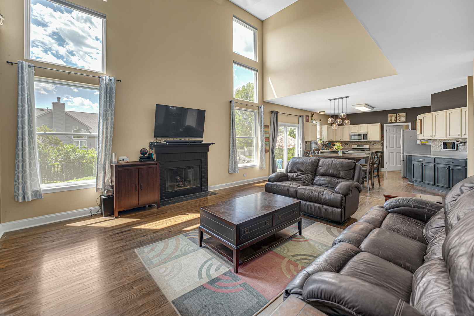2316 Loop Road Algonquin, IL 60102 - Photo 5 of 33 Gallery Image 5