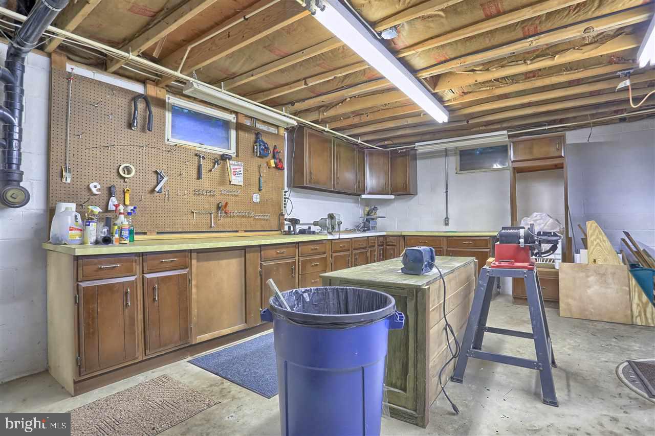 18141 Ridge Meadow Road Stewartstown, PA 17363 - Photo 18 of 25 Gallery Image 18