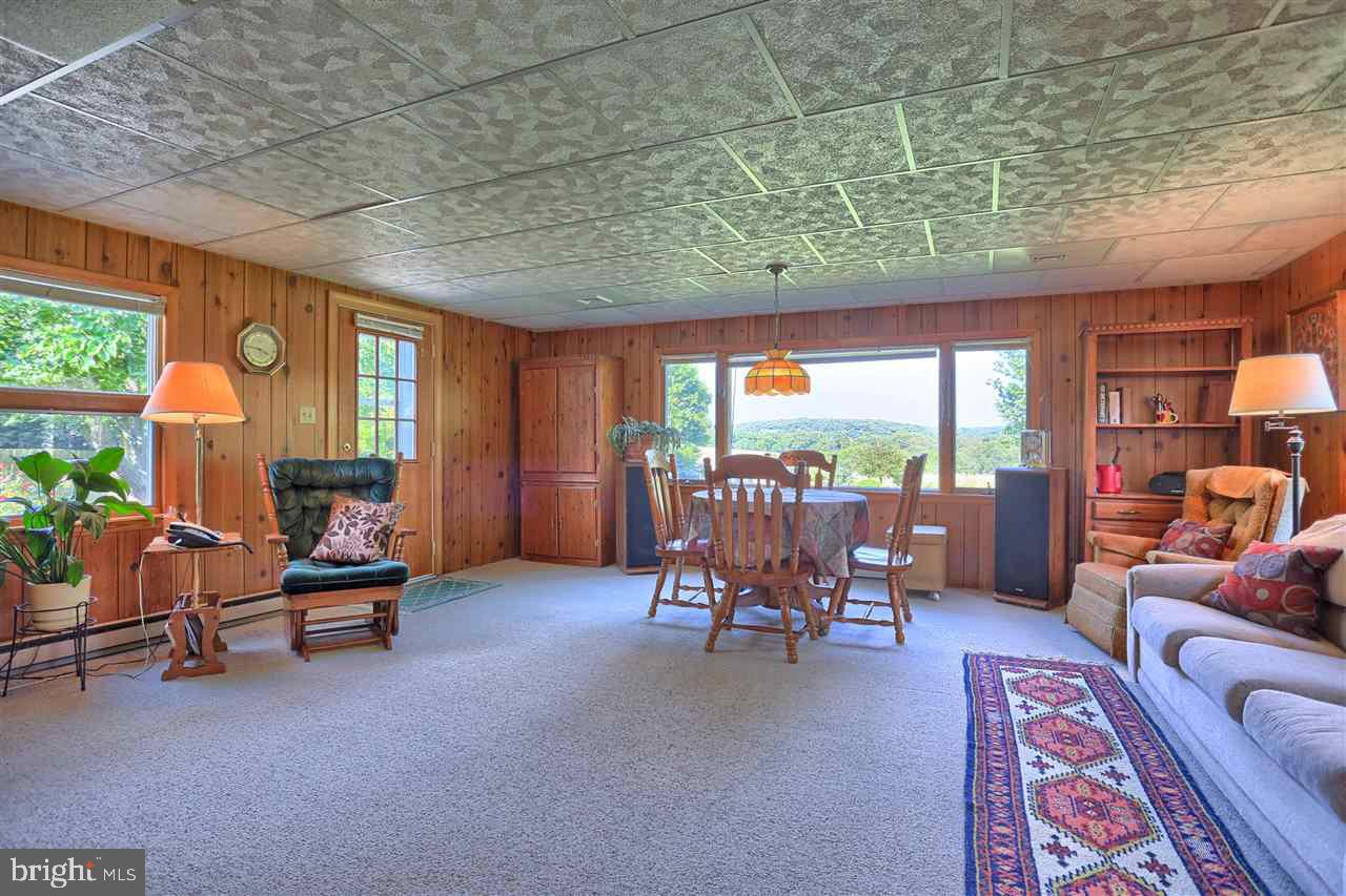 18141 Ridge Meadow Road Stewartstown, PA 17363 - Photo 10 of 25 Gallery Image 10
