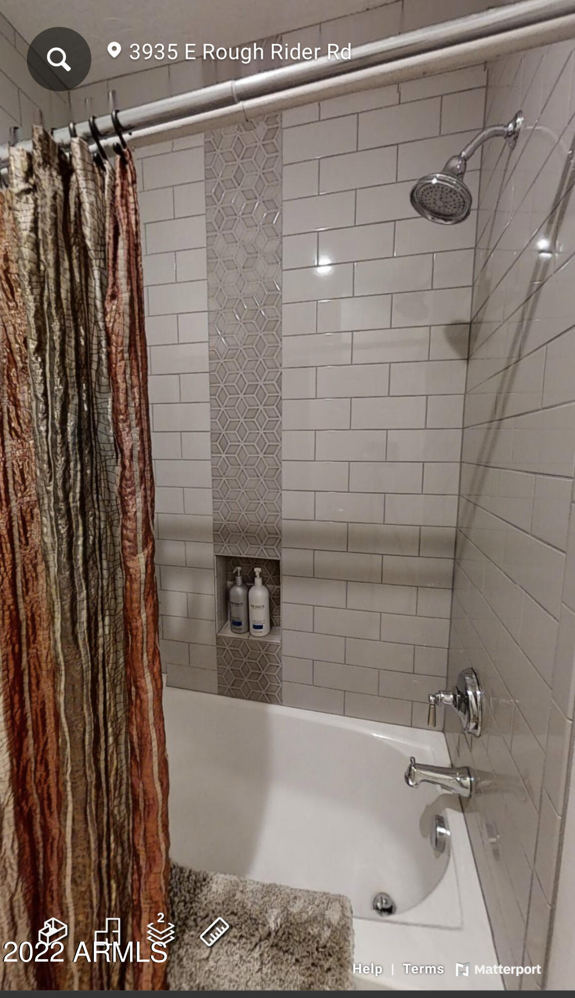 3935 East Rough Rider Road, Unit 1180 Phoenix, AZ 85050 - Photo 27 of 51 bathtub