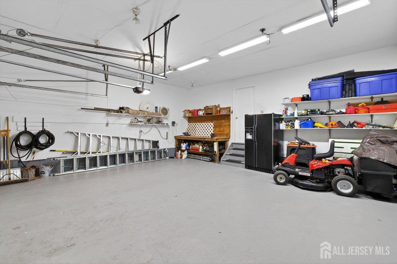 15 Cherokee Road East Brunswick, NJ 08816 - Photo 19 of 45