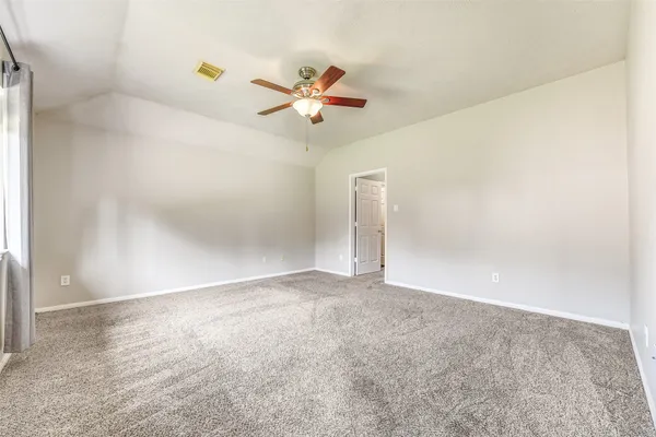 $2,450 | 317 Vantage Pointe Circle, League City, TX 77573