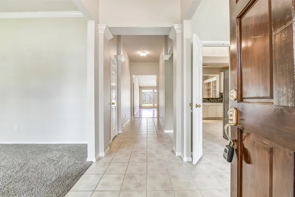 $2,450 | 317 Vantage Pointe Circle, League City, TX 77573