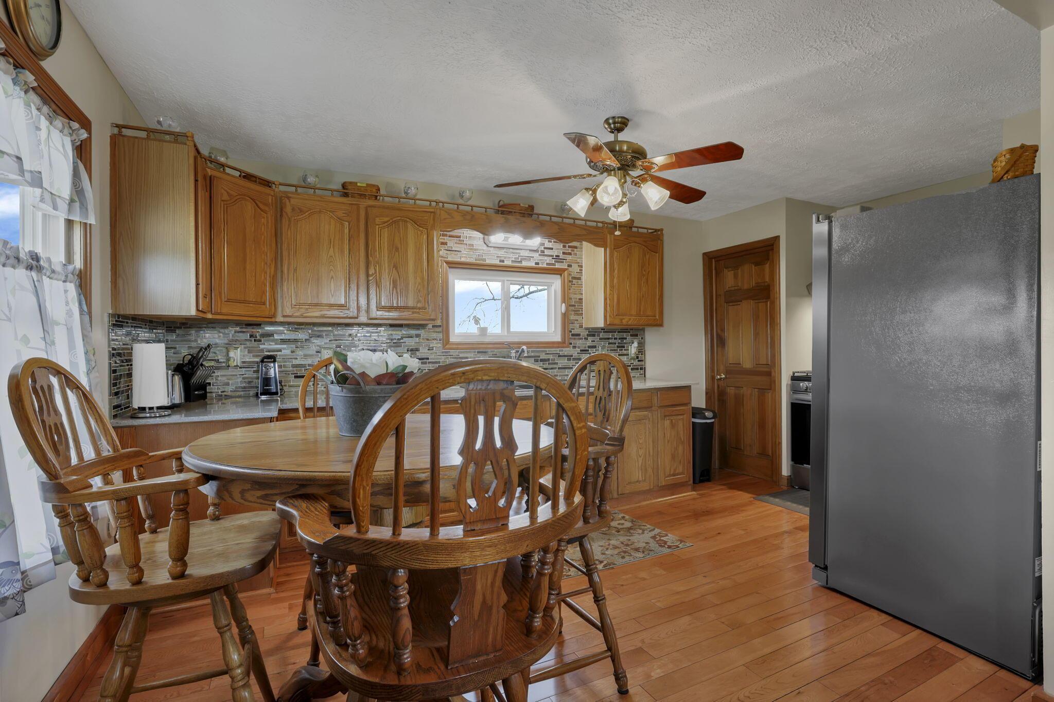 5502 Dutch Ridge Road Southeast New Straitsville, OH 43766 - Photo 18 of 80 17-web-or-mls-0V3A4170