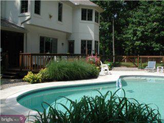 21 Grouse Point Circle Shillington, PA 19607 - Photo 2 of 6 Gallery Image 2
