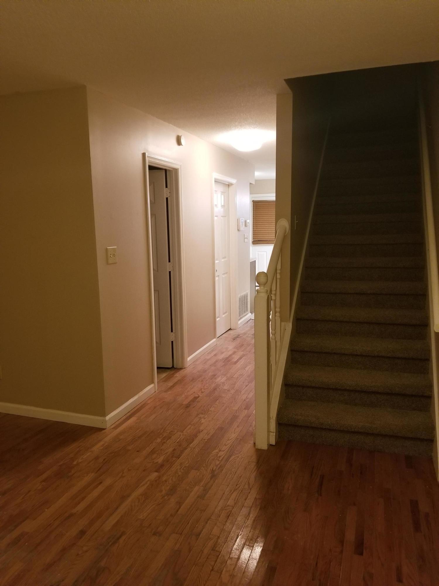 944 Piney Grove Church Road, Unit D7 Knoxville, TN 37909 - Photo 3 of 17 20190114_180956