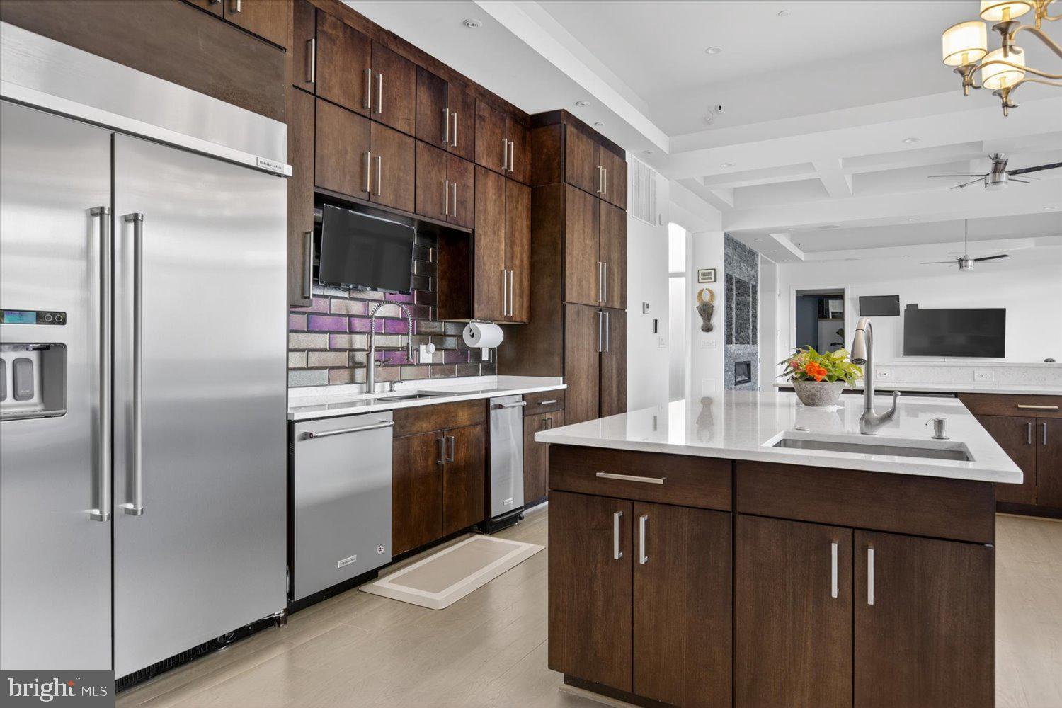 3017 Gates Road Northwest Washington, DC 20008 - Photo 19 of 95