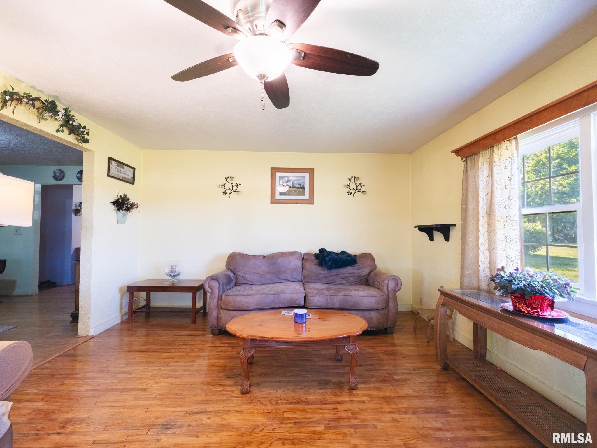 3515 South Trivoli Road Trivoli, IL 61569 - Photo 11 of 73 Gallery Image 11