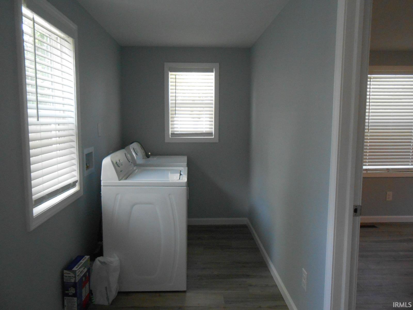 525 Q Street Bedford, IN 47421 - Photo 2 of 10