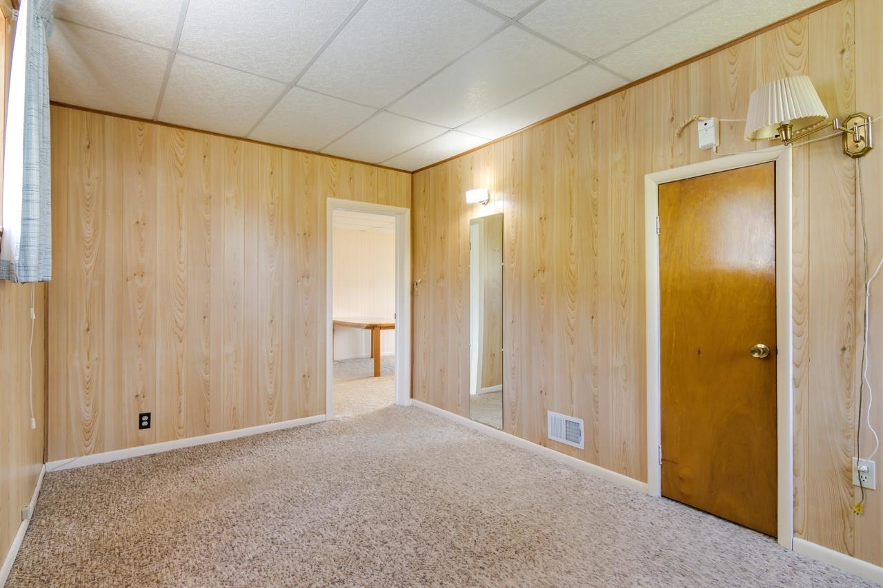 317 South Stony Point Road Suttons Bay, MI 49682 - Photo 22 of 38 1924131-03cfe2e2-bc20-4205-9c5a-c68aff8c4cd3.JPG