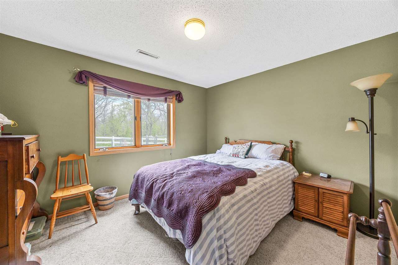 2528 Quincy Road Northeast Solon, IA 52333 - Photo 27 of 43 Gallery Image 27