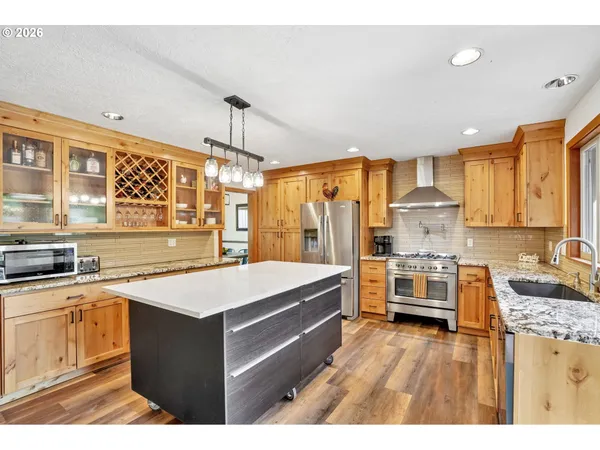 $775,000 | 10300 Southwest Coquille Drive, Tualatin, OR 97062