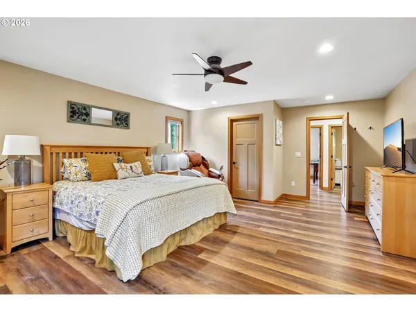 $775,000 | 10300 Southwest Coquille Drive, Tualatin, OR 97062