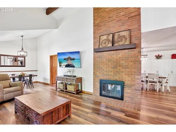 $775,000 | 10300 Southwest Coquille Drive, Tualatin, OR 97062