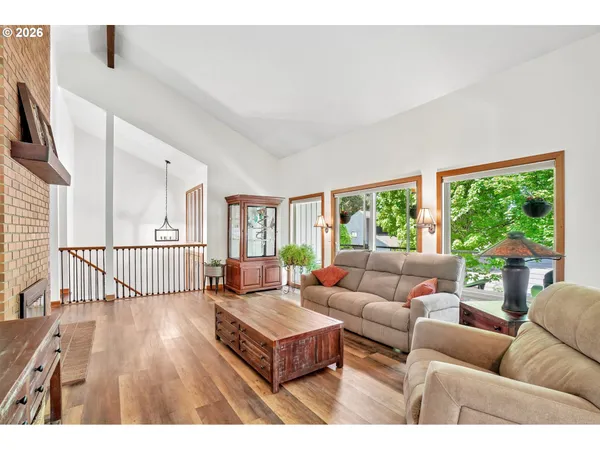 $775,000 | 10300 Southwest Coquille Drive, Tualatin, OR 97062