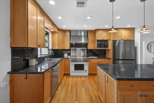 $725,000 | 3414 Marshall Avenue, Carmichael, CA 95608